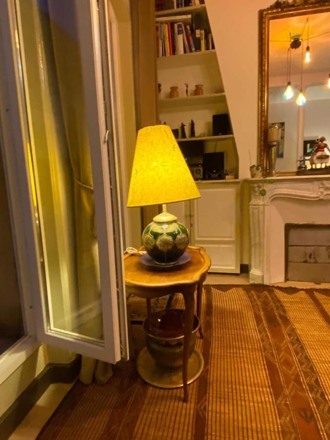 Romantic Apartment In Paris Exterior photo