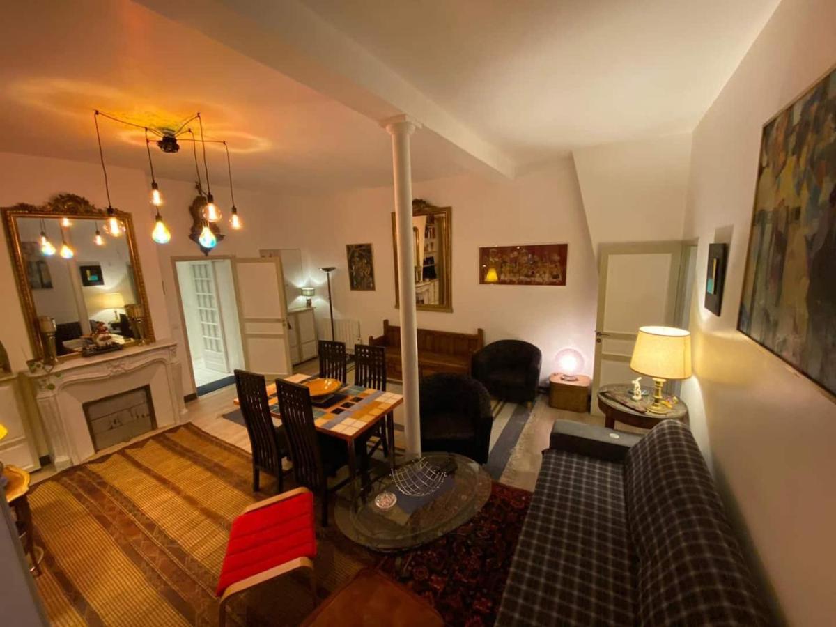 Romantic Apartment In Paris Exterior photo