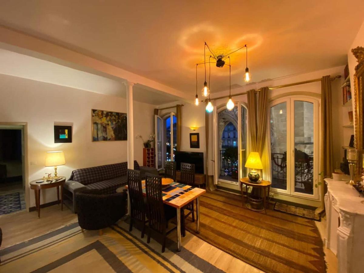 Romantic Apartment In Paris Exterior photo